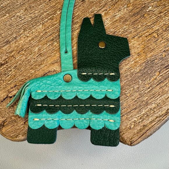 Portland Leather Pinata Tassel BACALAR Pinata Bag Charm Llama NEW FAST SHIP - Picture 3 of 7